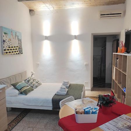 Grazioso Loft Vicino A San Giovanni E Metro C Рим Екстериор снимка