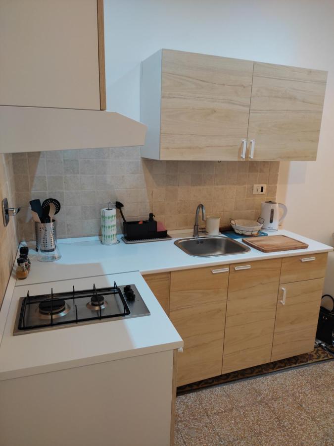 Grazioso Loft Vicino A San Giovanni E Metro C Рим Екстериор снимка